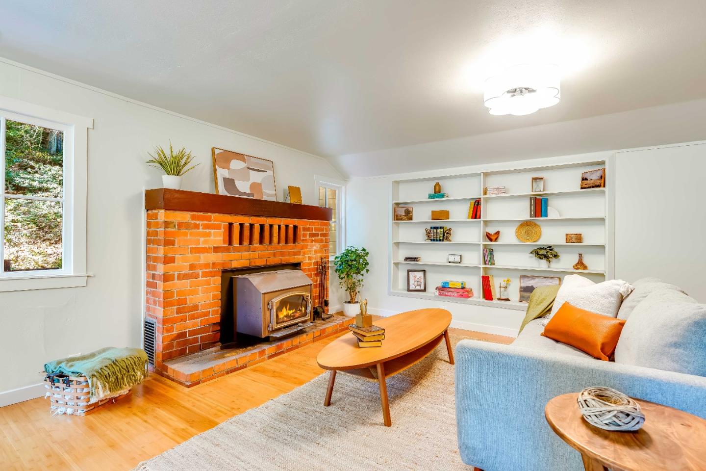 Detail Gallery Image 2 of 28 For 10135 Love Creek Rd, Ben Lomond,  CA 95005 - 2 Beds | 2 Baths