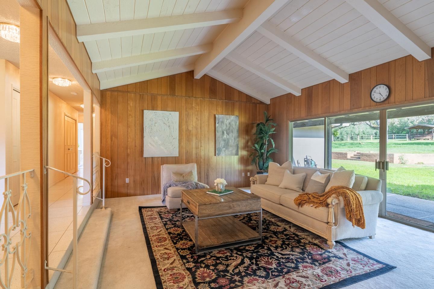 Detail Gallery Image 10 of 39 For 10 Ring Ln, Carmel Valley,  CA 93924 - 5 Beds | 4 Baths