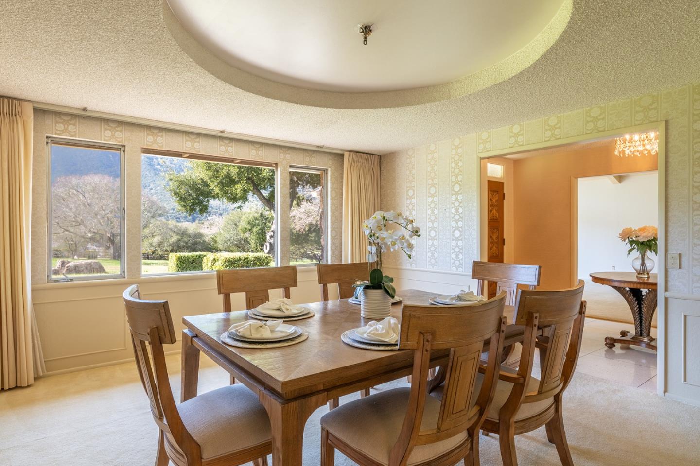 Detail Gallery Image 18 of 39 For 10 Ring Ln, Carmel Valley,  CA 93924 - 5 Beds | 4 Baths