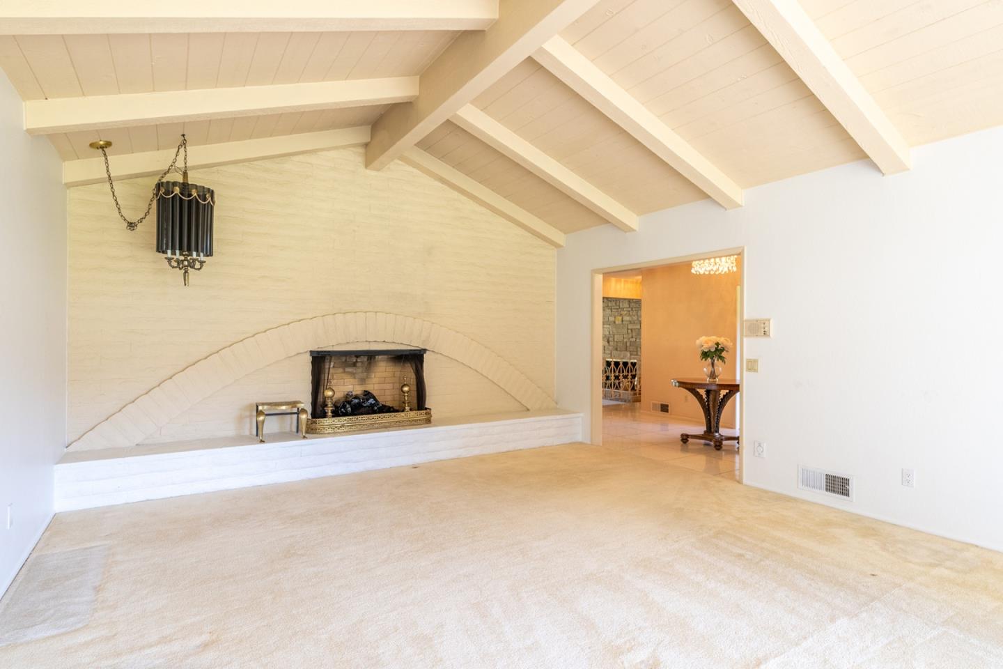 Detail Gallery Image 20 of 39 For 10 Ring Ln, Carmel Valley,  CA 93924 - 5 Beds | 4 Baths