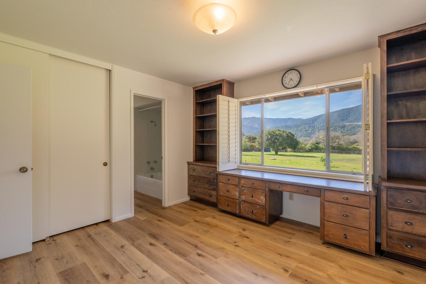 Detail Gallery Image 26 of 39 For 10 Ring Ln, Carmel Valley,  CA 93924 - 5 Beds | 4 Baths