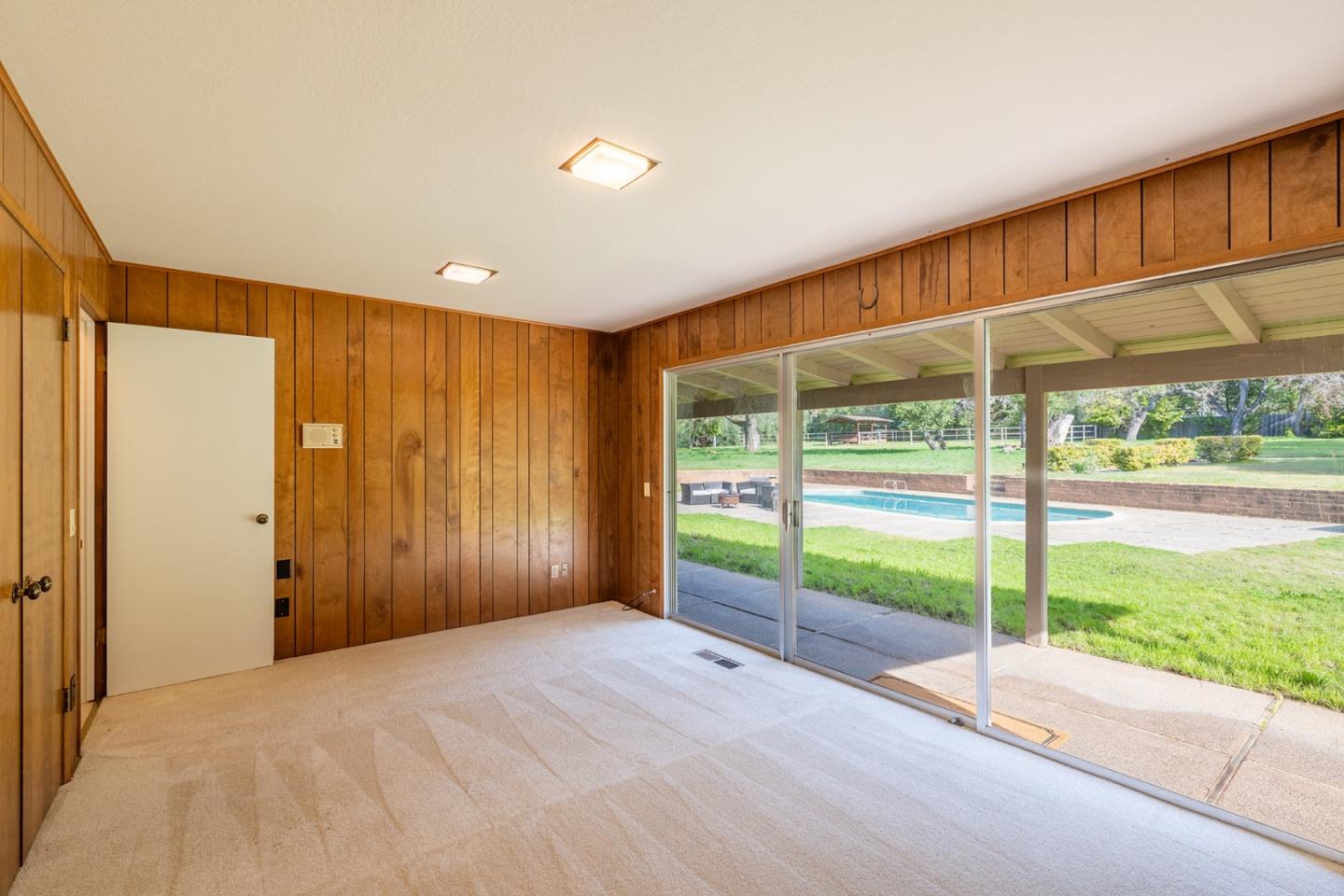 Detail Gallery Image 29 of 39 For 10 Ring Ln, Carmel Valley,  CA 93924 - 5 Beds | 4 Baths