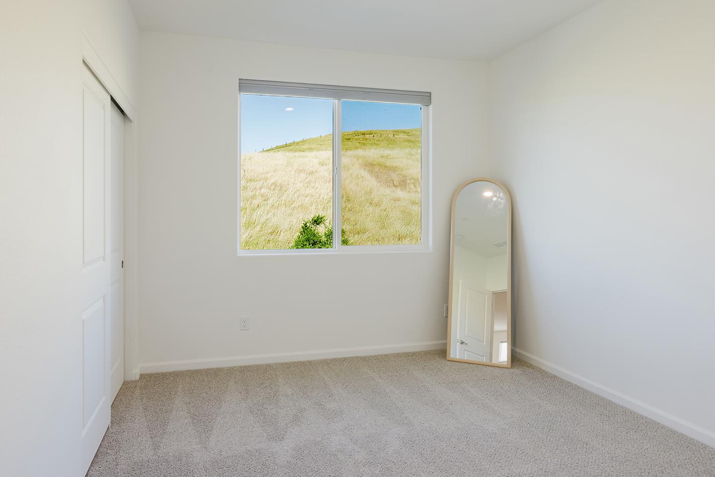 Detail Gallery Image 16 of 59 For 775 Appaloosa Way, Hollister,  CA 95023 - 5 Beds | 3/1 Baths