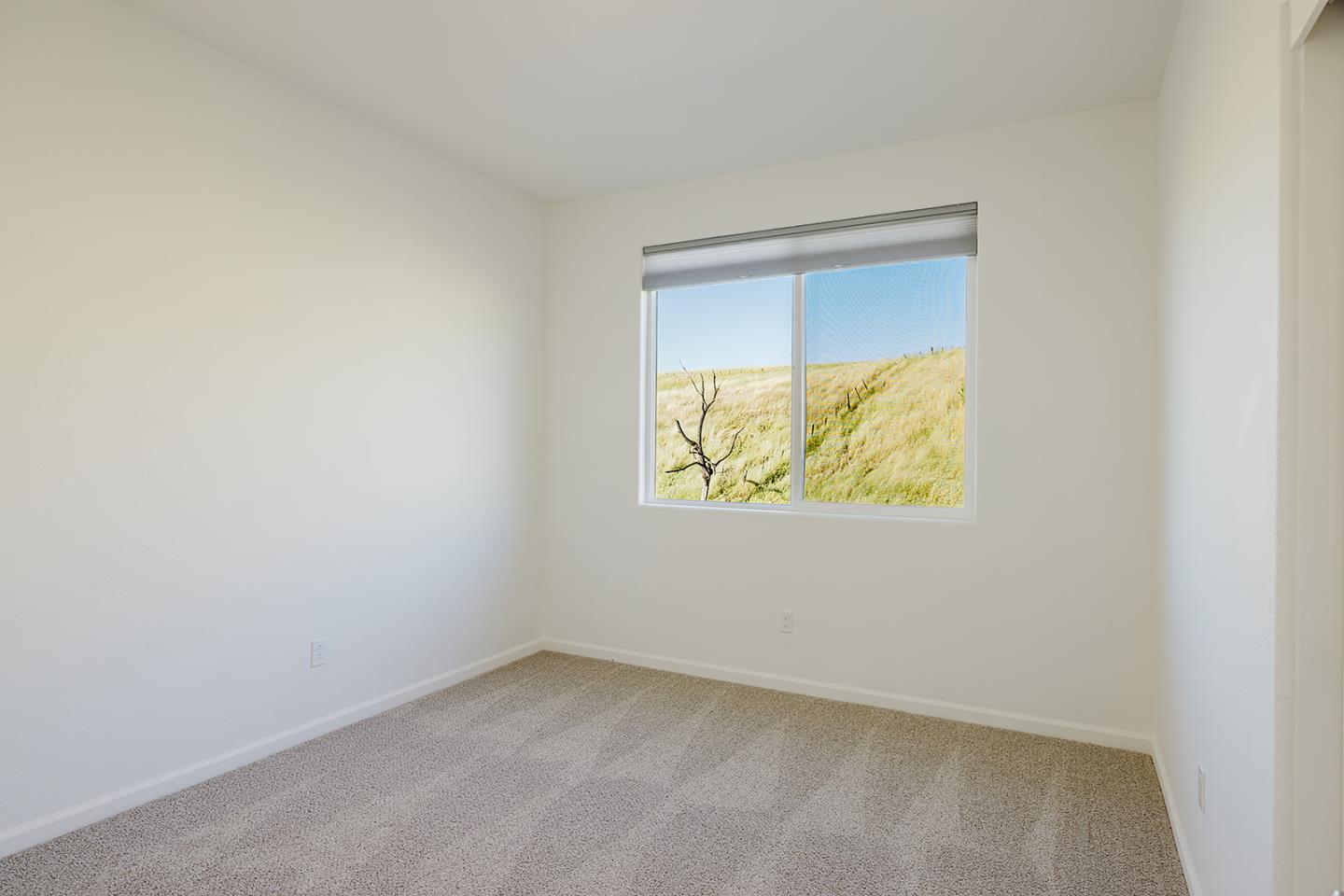 Detail Gallery Image 18 of 59 For 775 Appaloosa Way, Hollister,  CA 95023 - 5 Beds | 3/1 Baths