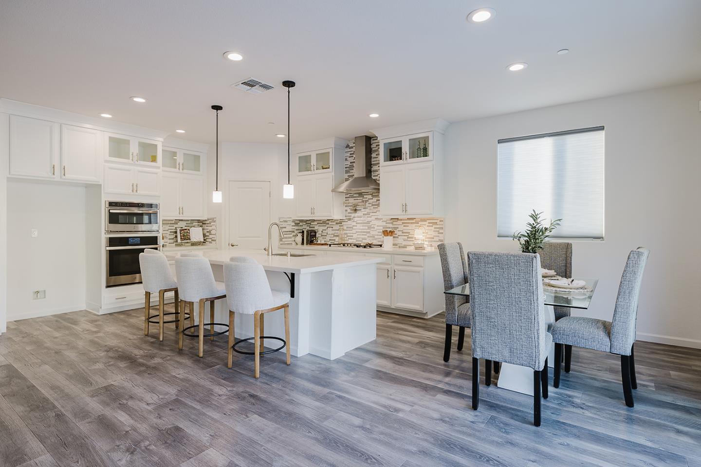 Detail Gallery Image 39 of 59 For 775 Appaloosa Way, Hollister,  CA 95023 - 5 Beds | 3/1 Baths