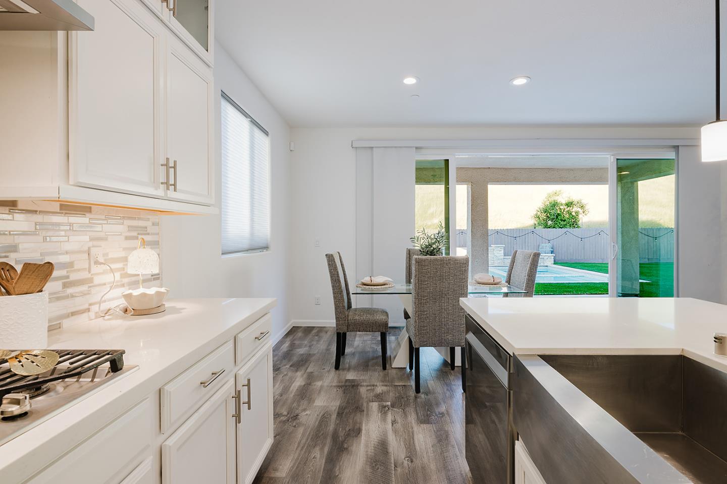 Detail Gallery Image 42 of 59 For 775 Appaloosa Way, Hollister,  CA 95023 - 5 Beds | 3/1 Baths