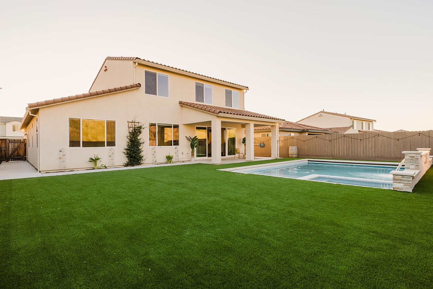 Detail Gallery Image 46 of 59 For 775 Appaloosa Way, Hollister,  CA 95023 - 5 Beds | 3/1 Baths