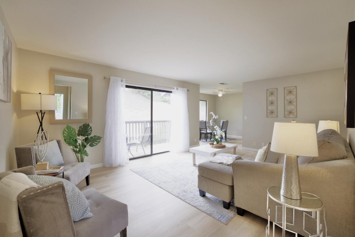 Detail Gallery Image 4 of 23 For 900 Cambridge Dr #128,  Benicia,  CA 94510 - 2 Beds | 1 Baths