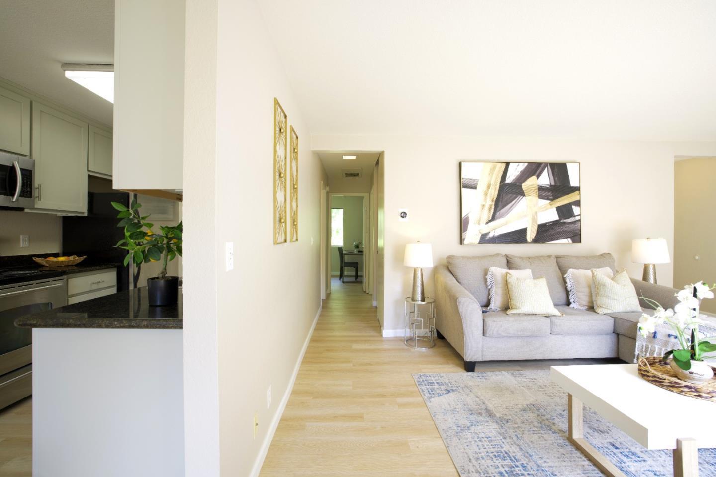Detail Gallery Image 5 of 23 For 900 Cambridge Dr #128,  Benicia,  CA 94510 - 2 Beds | 1 Baths