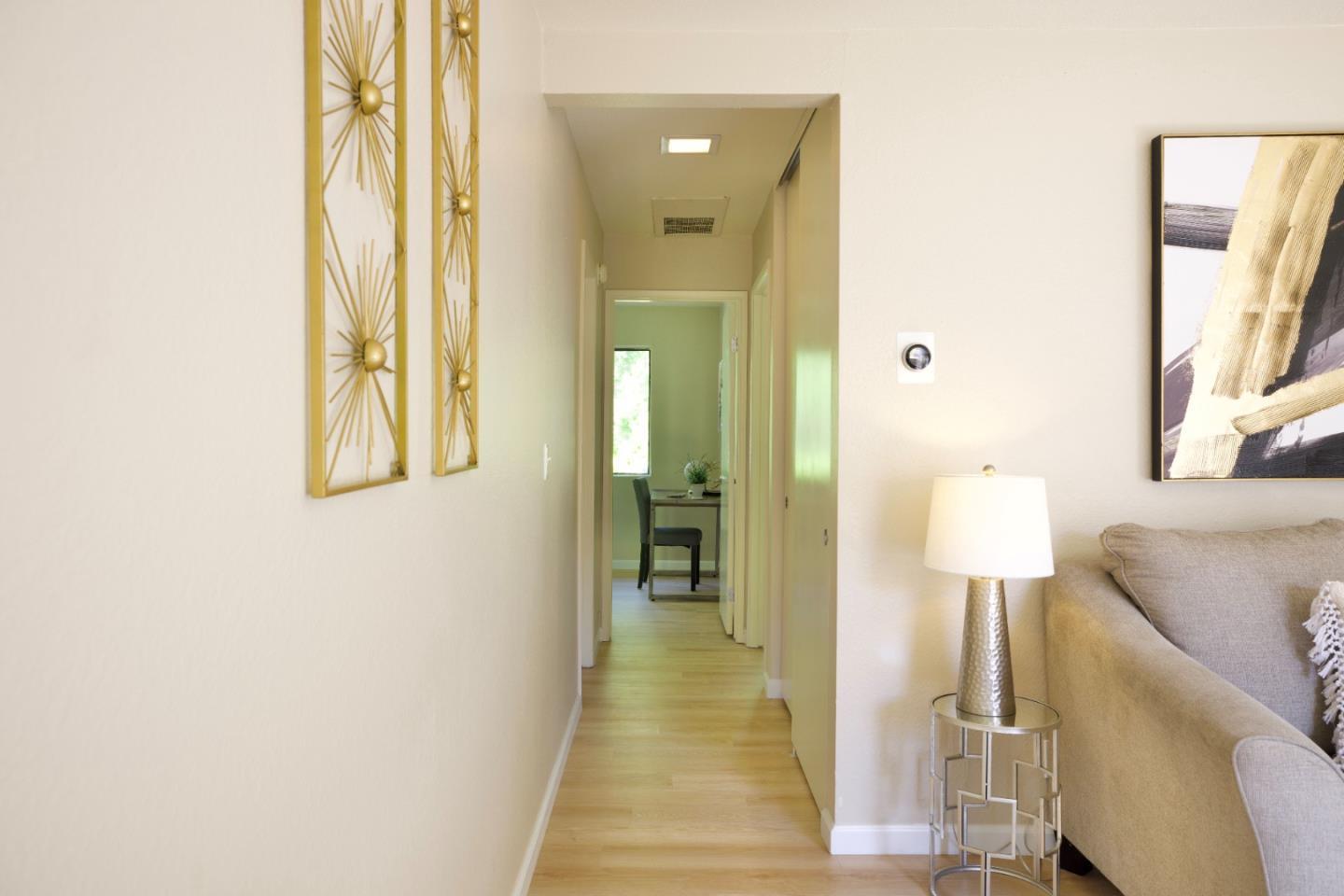 Detail Gallery Image 8 of 23 For 900 Cambridge Dr #128,  Benicia,  CA 94510 - 2 Beds | 1 Baths