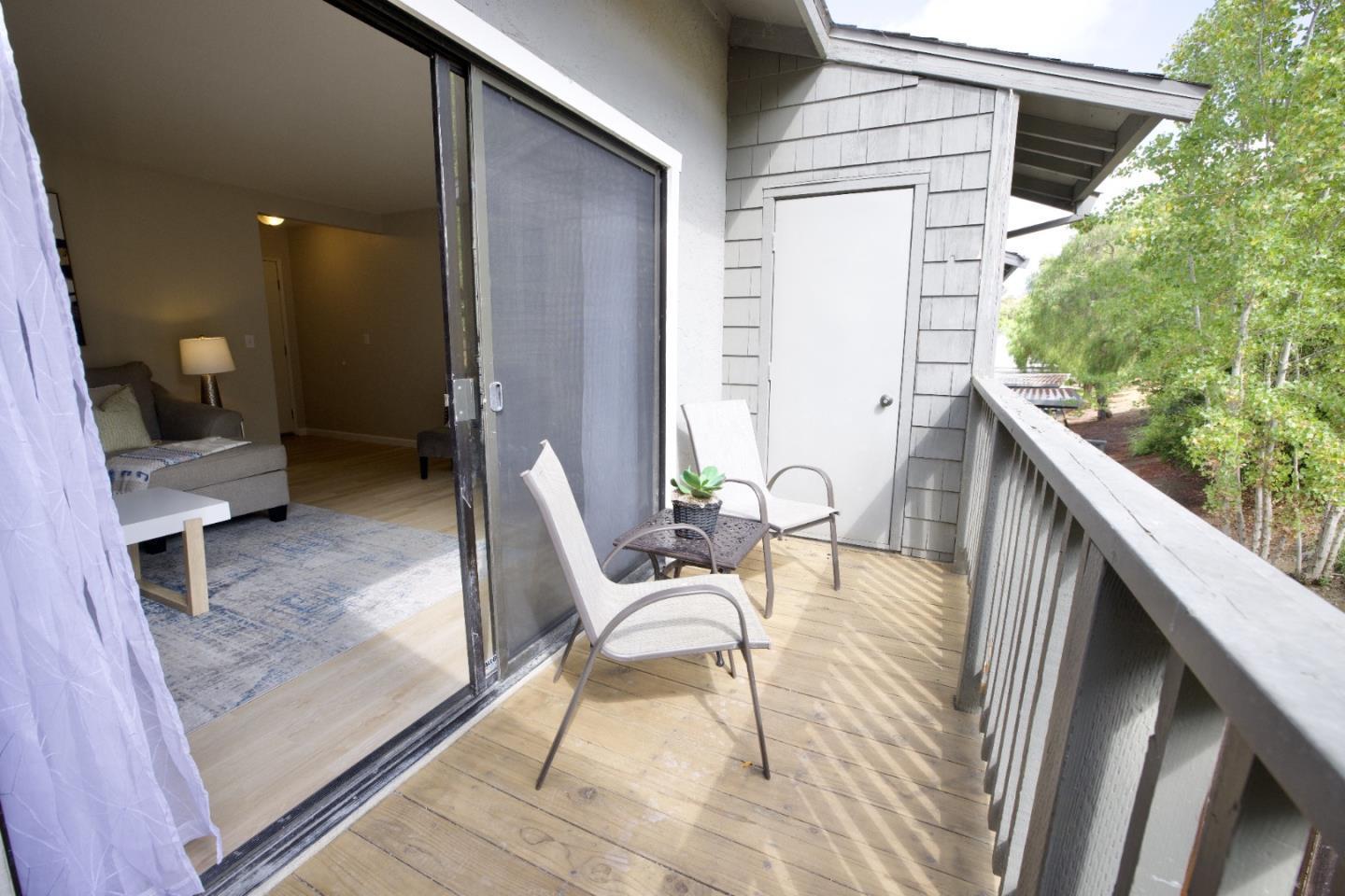 Detail Gallery Image 9 of 23 For 900 Cambridge Dr #128,  Benicia,  CA 94510 - 2 Beds | 1 Baths
