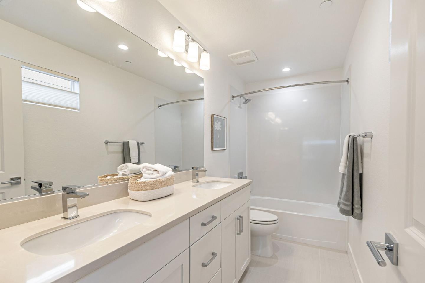 Detail Gallery Image 19 of 31 For 13124 Sepulveda Cir, Los Gatos,  CA 95032 - 3 Beds | 2/1 Baths