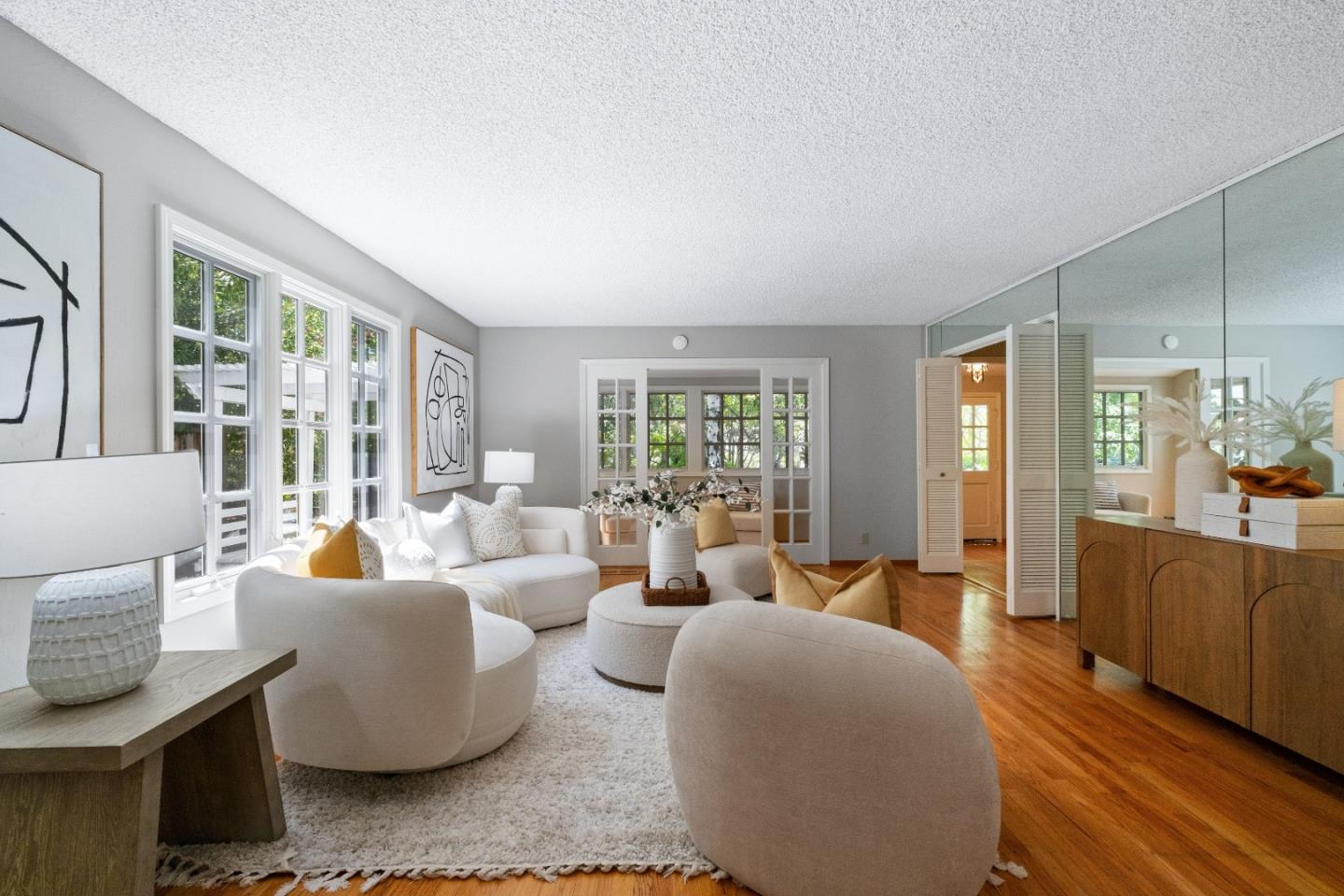 Detail Gallery Image 11 of 66 For 949 Wing Pl, Stanford,  CA 94305 - 5 Beds | 2/1 Baths