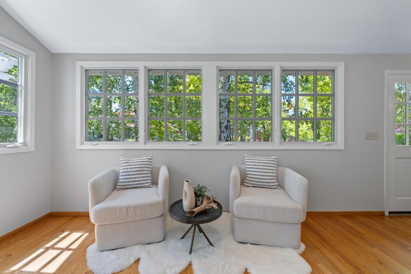 Detail Gallery Image 15 of 66 For 949 Wing Pl, Stanford,  CA 94305 - 5 Beds | 2/1 Baths