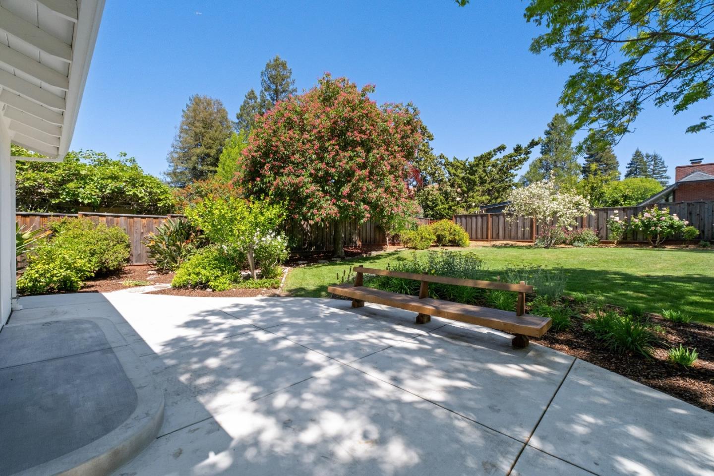 Detail Gallery Image 33 of 66 For 949 Wing Pl, Stanford,  CA 94305 - 5 Beds | 2/1 Baths
