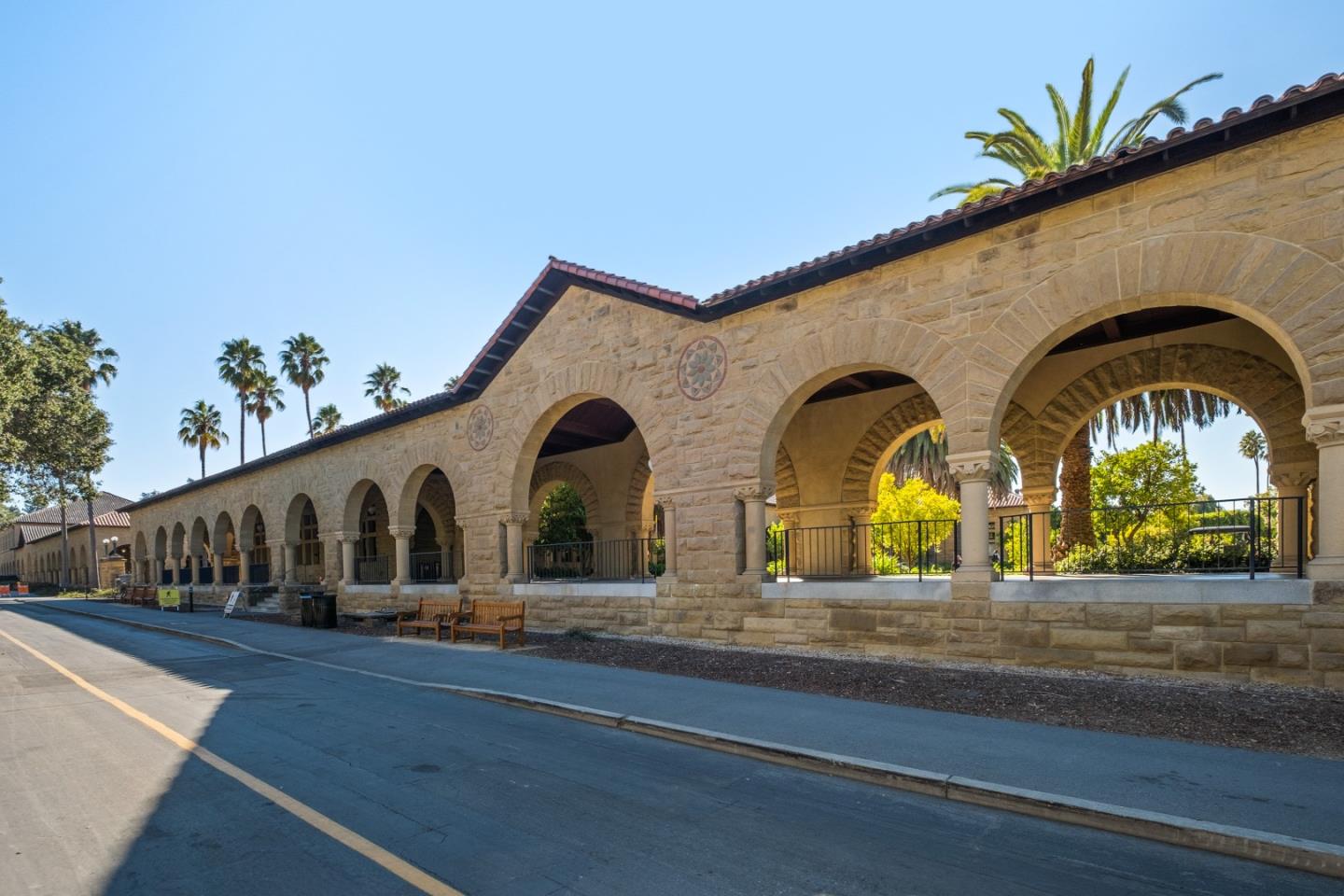 Detail Gallery Image 63 of 66 For 949 Wing Pl, Stanford,  CA 94305 - 5 Beds | 2/1 Baths