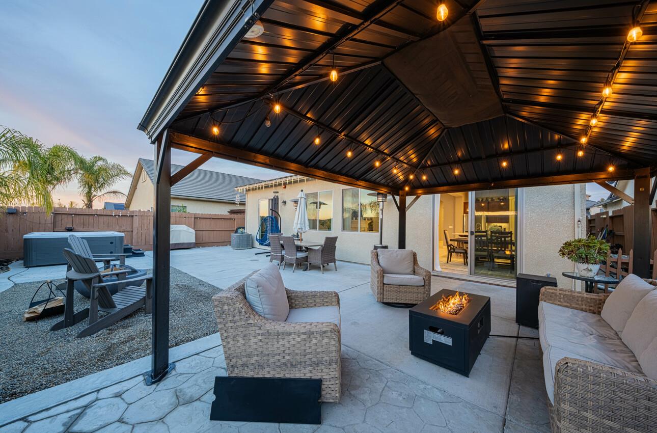 Detail Gallery Image 22 of 39 For 1622 Sunflower Dr, Hollister,  CA 95023 - 3 Beds | 2 Baths