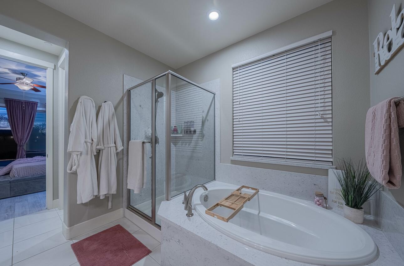 Detail Gallery Image 28 of 39 For 1622 Sunflower Dr, Hollister,  CA 95023 - 3 Beds | 2 Baths