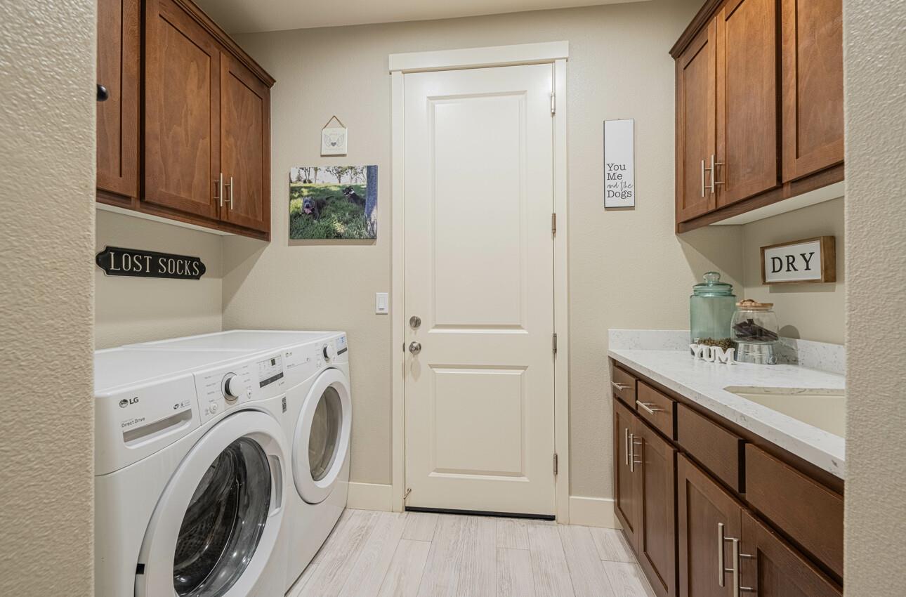 Detail Gallery Image 37 of 39 For 1622 Sunflower Dr, Hollister,  CA 95023 - 3 Beds | 2 Baths