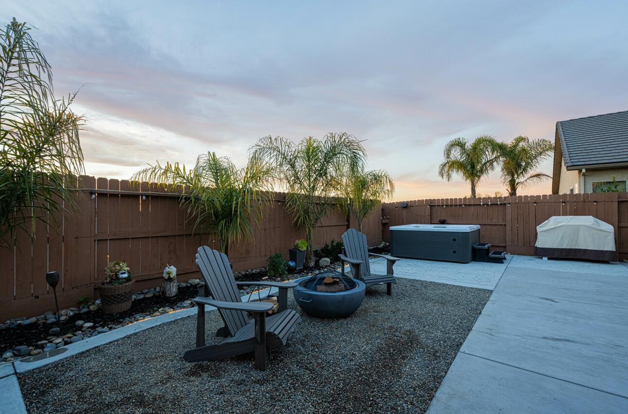 Detail Gallery Image 38 of 39 For 1622 Sunflower Dr, Hollister,  CA 95023 - 3 Beds | 2 Baths