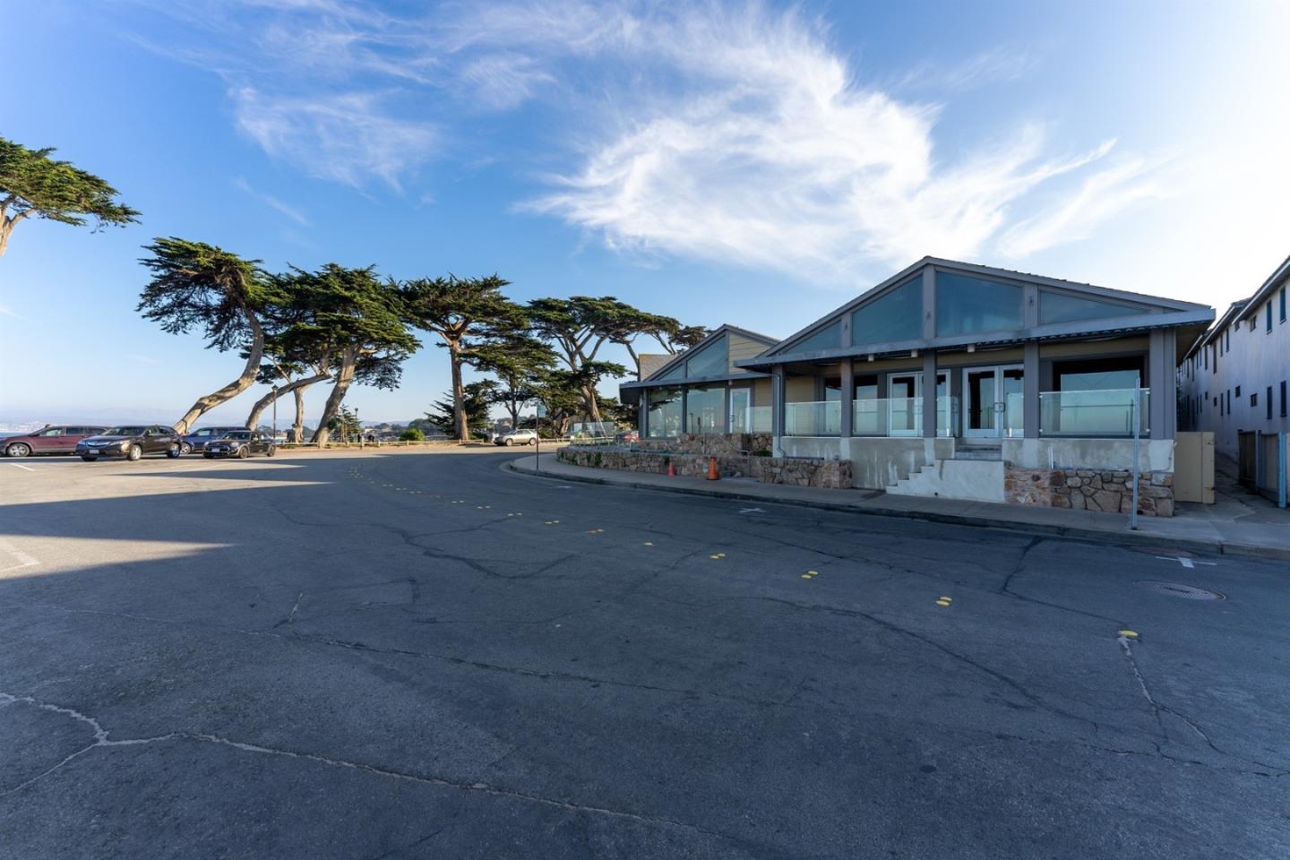 Detail Gallery Image 12 of 14 For 631 Ocean View Blvd #D-E,  Pacific Grove,  CA 93950 - – Beds | – Baths