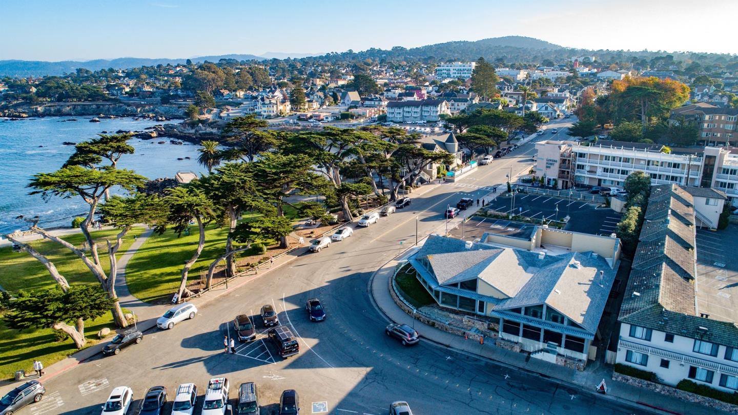 Detail Gallery Image 6 of 14 For 631 Ocean View Blvd #D-E,  Pacific Grove,  CA 93950 - – Beds | – Baths