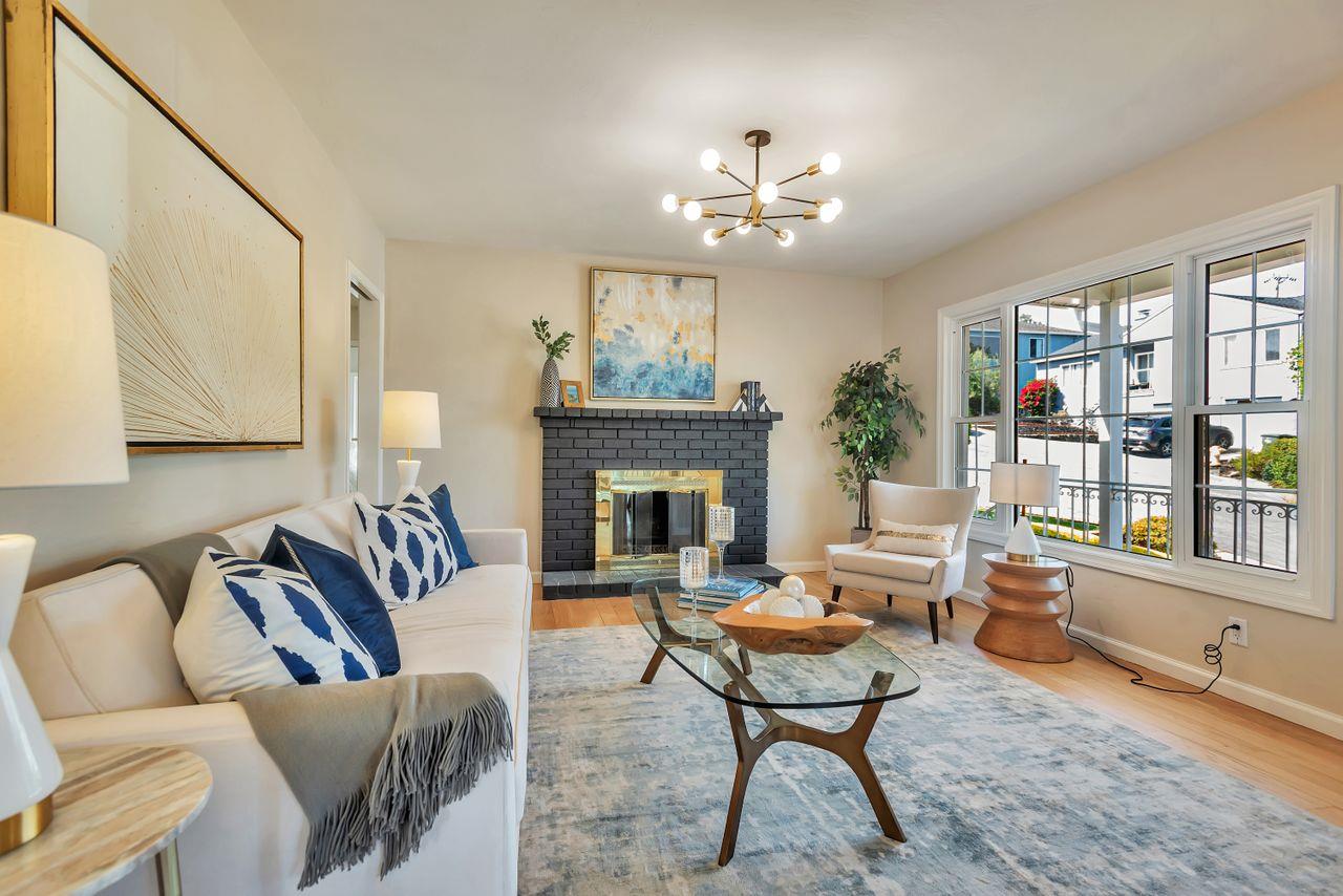 Detail Gallery Image 10 of 85 For 3709 Kenwood Ave, San Mateo,  CA 94403 - 4 Beds | 2/1 Baths