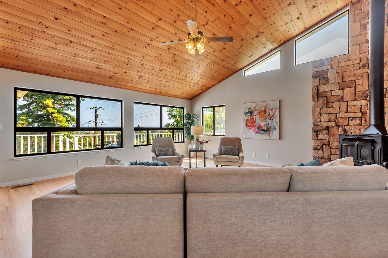 Detail Gallery Image 32 of 85 For 3709 Kenwood Ave, San Mateo,  CA 94403 - 4 Beds | 2/1 Baths