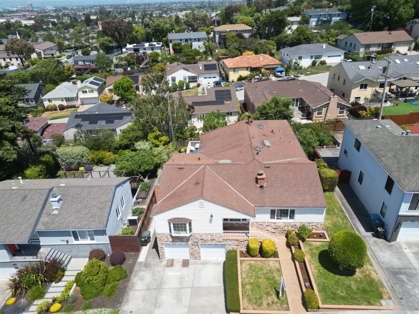 Detail Gallery Image 75 of 85 For 3709 Kenwood Ave, San Mateo,  CA 94403 - 4 Beds | 2/1 Baths