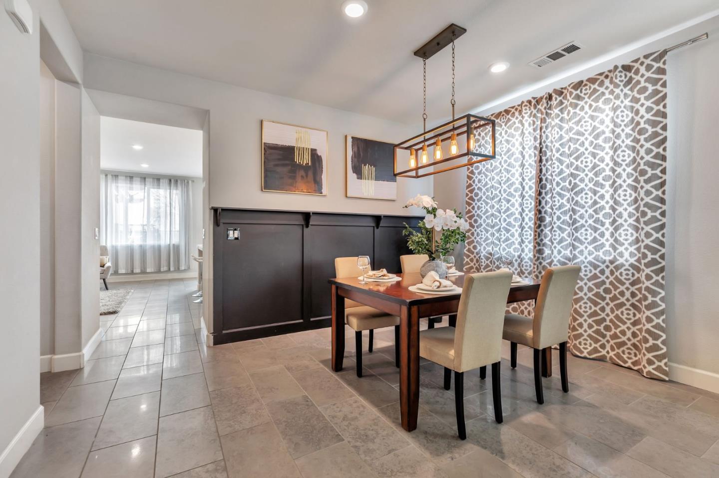 Detail Gallery Image 24 of 48 For 1216 Steinbeck Dr, Hollister,  CA 95023 - 3 Beds | 2 Baths