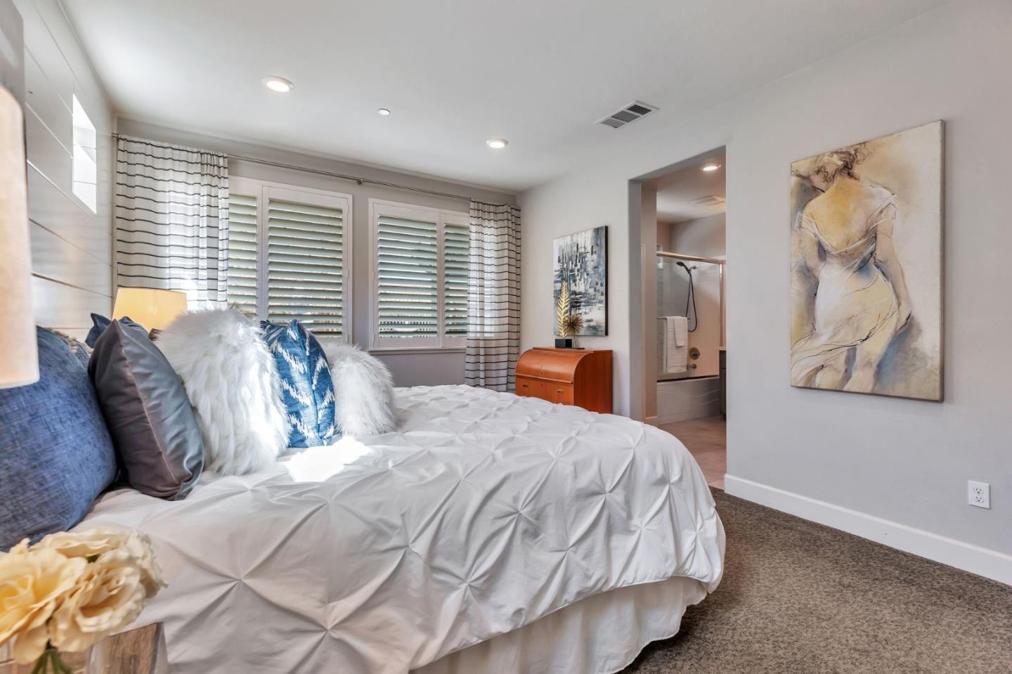 Detail Gallery Image 35 of 48 For 1216 Steinbeck Dr, Hollister,  CA 95023 - 3 Beds | 2 Baths