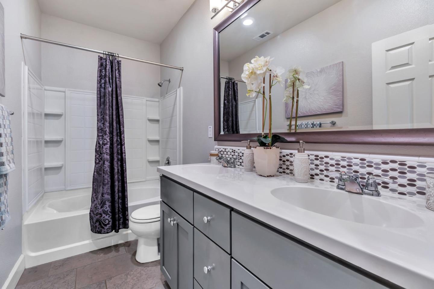 Detail Gallery Image 37 of 48 For 1216 Steinbeck Dr, Hollister,  CA 95023 - 3 Beds | 2 Baths