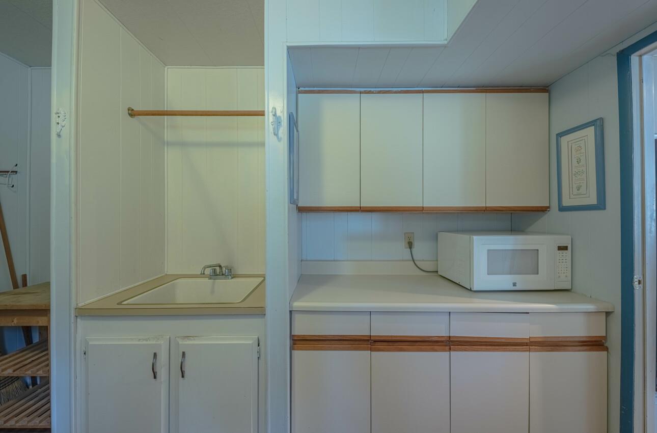 Detail Gallery Image 23 of 37 For 17581 Pond-Derosa #17581/3,  Prunedale,  CA 93907 - 2 Beds | 2 Baths