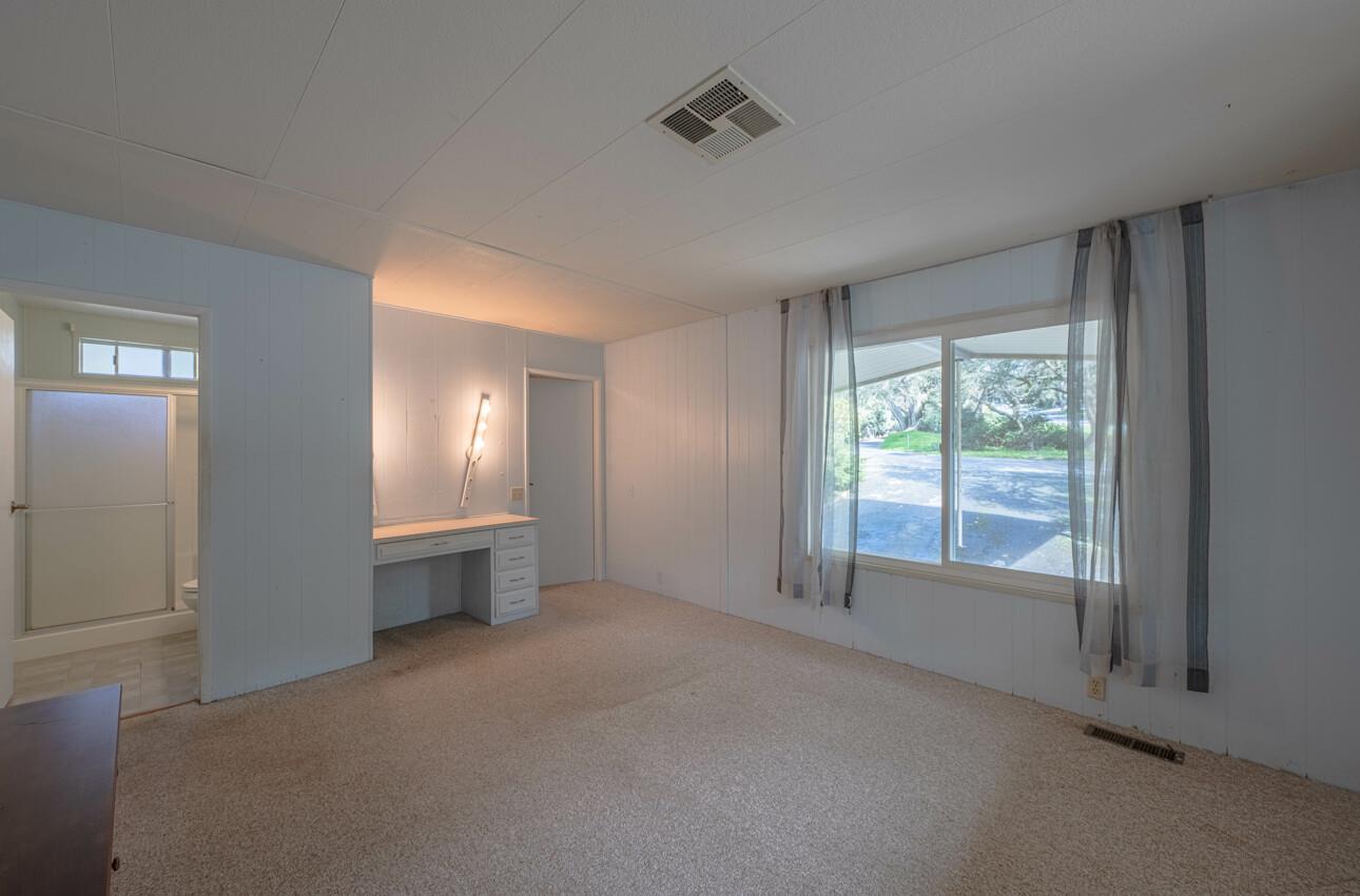 Detail Gallery Image 31 of 37 For 17581 Pond-Derosa #17581/3,  Prunedale,  CA 93907 - 2 Beds | 2 Baths