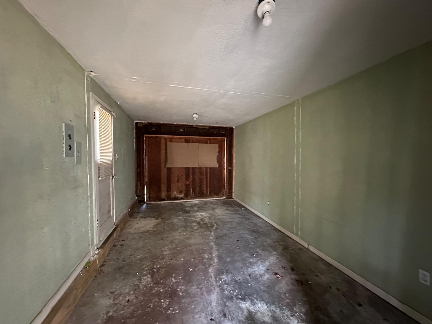 Detail Gallery Image 11 of 14 For 2505 Howe St, Santa Cruz,  CA 95065 - 2 Beds | 1 Baths