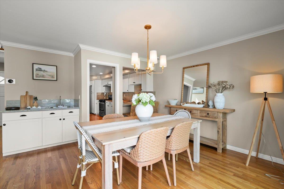 Detail Gallery Image 17 of 35 For 16979 Roberts Rd #9,  Los Gatos,  CA 95032 - 3 Beds | 2/1 Baths