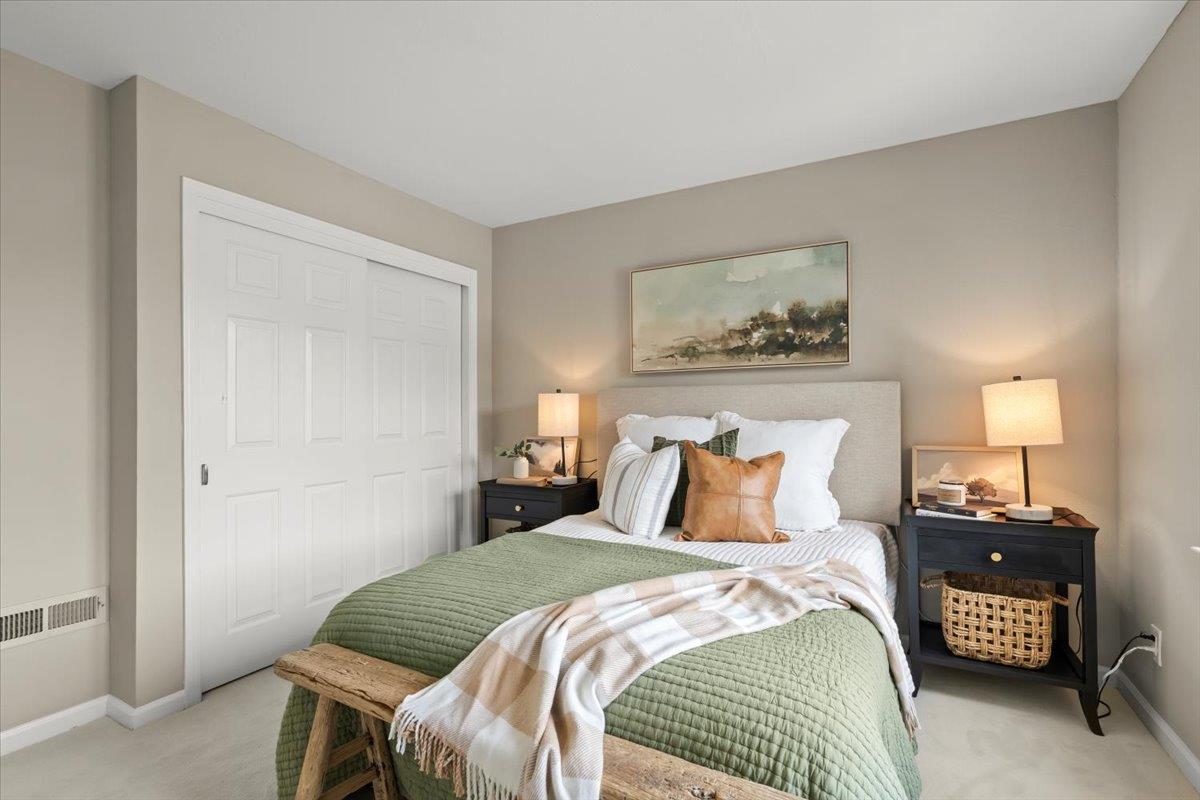 Detail Gallery Image 25 of 35 For 16979 Roberts Rd #9,  Los Gatos,  CA 95032 - 3 Beds | 2/1 Baths