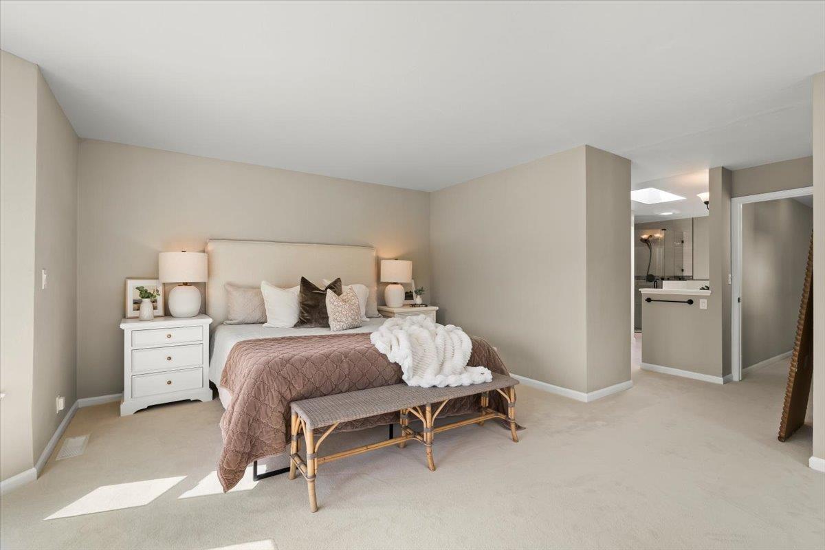 Detail Gallery Image 28 of 35 For 16979 Roberts Rd #9,  Los Gatos,  CA 95032 - 3 Beds | 2/1 Baths