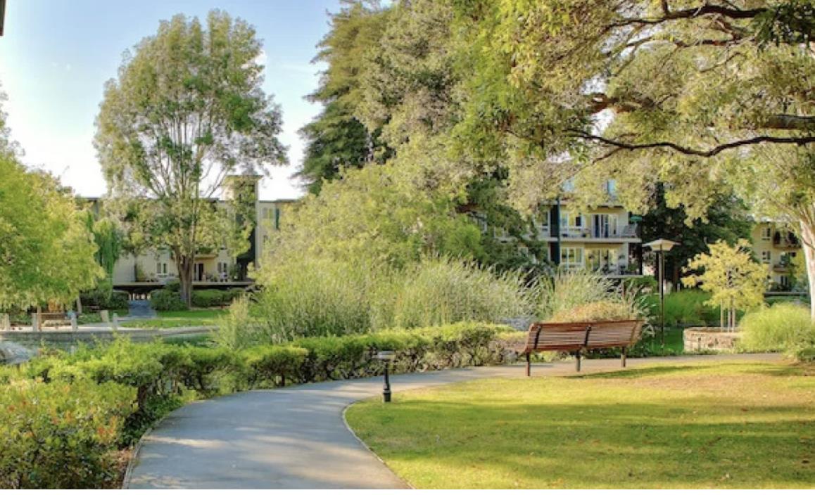 Detail Gallery Image 2 of 11 For 928 Peninsula Ave #204,  San Mateo,  CA 94401 - 1 Beds | 1 Baths