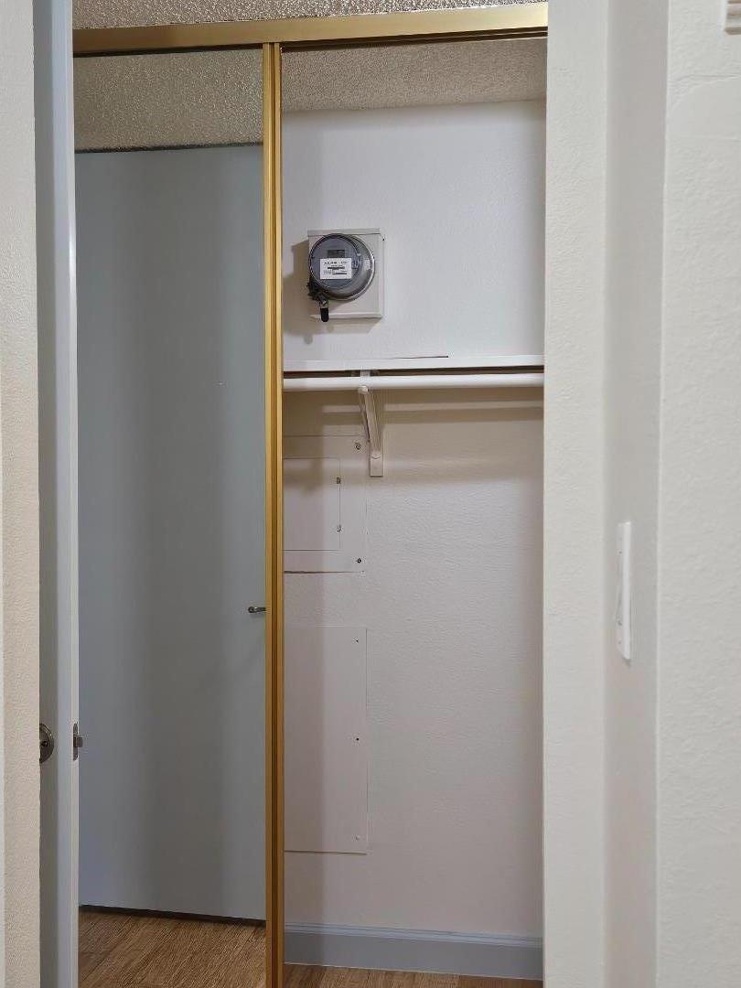 Detail Gallery Image 10 of 29 For 7108 Shelter Creek Ln, San Bruno,  CA 94066 - 1 Beds | 1 Baths