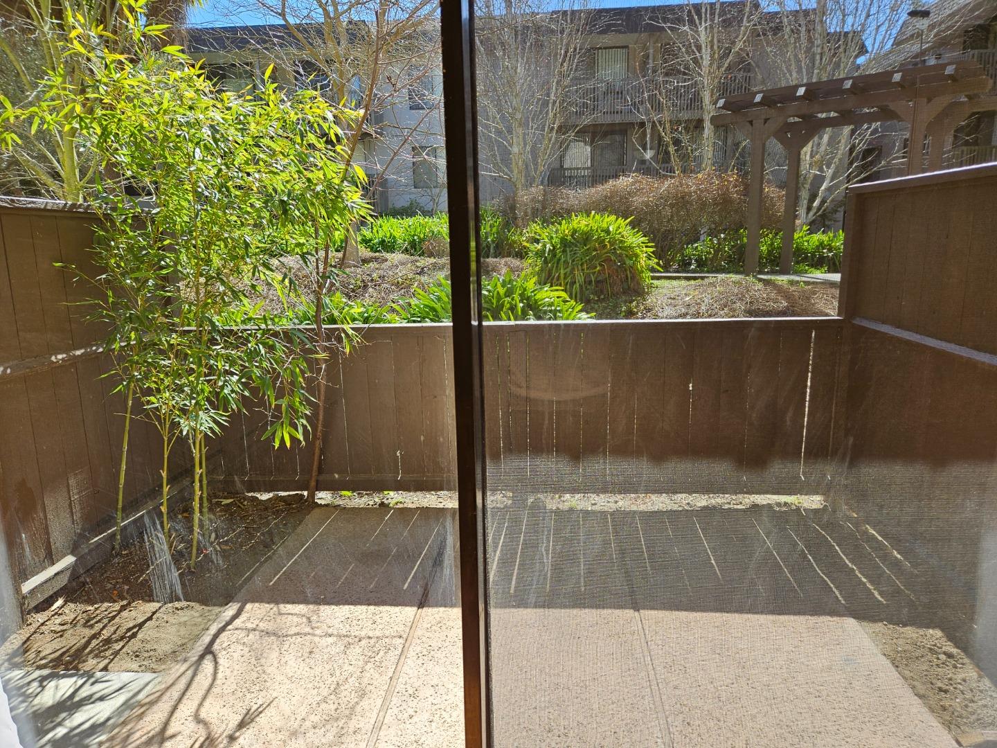Detail Gallery Image 9 of 29 For 7108 Shelter Creek Ln, San Bruno,  CA 94066 - 1 Beds | 1 Baths