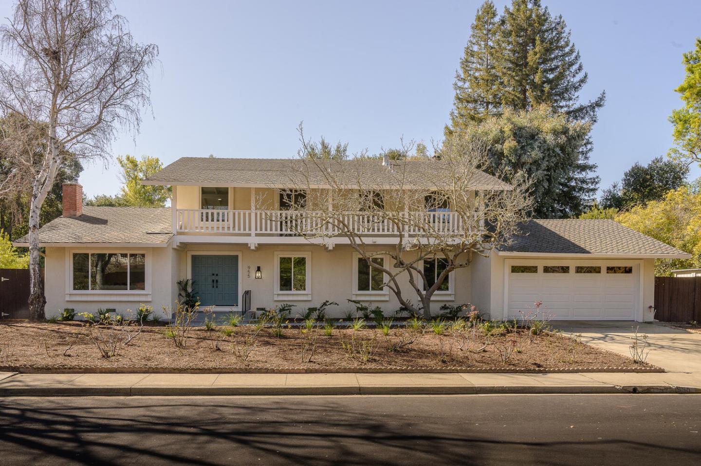 Detail Gallery Image 2 of 36 For 955 Mears Ct, Stanford,  CA 94305 - 6 Beds | 3 Baths