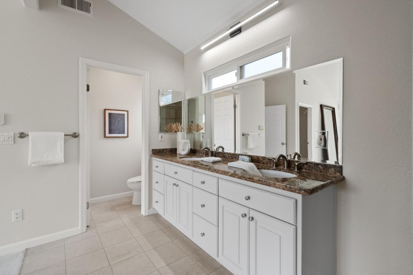 Detail Gallery Image 21 of 45 For 426 Crescent Ave, Sunnyvale,  CA 94087 - 3 Beds | 2/1 Baths