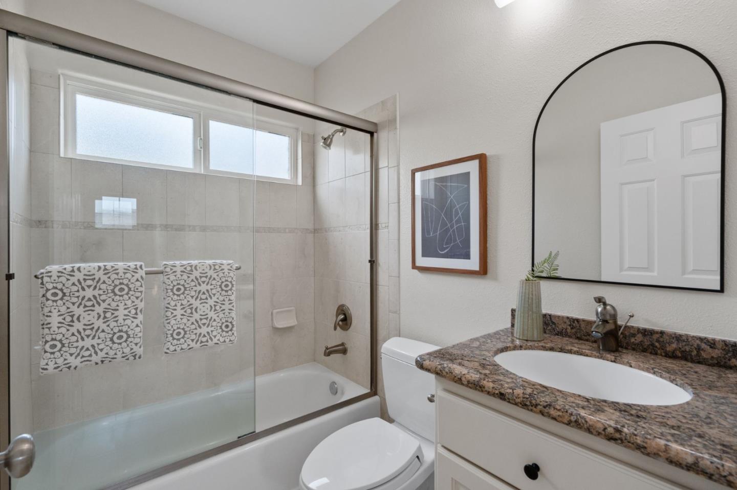Detail Gallery Image 29 of 45 For 426 Crescent Ave, Sunnyvale,  CA 94087 - 3 Beds | 2/1 Baths