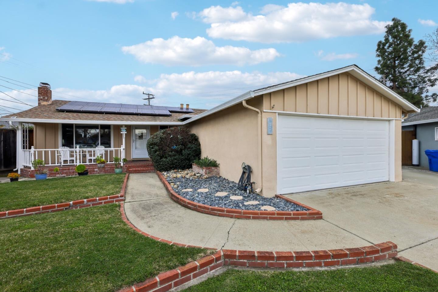 4503 Piper Street, Fremont, California 94538, 4 Bedrooms Bedrooms, ,2 BathroomsBathrooms,Residential,For Sale,4503 Piper Street,ML81995643