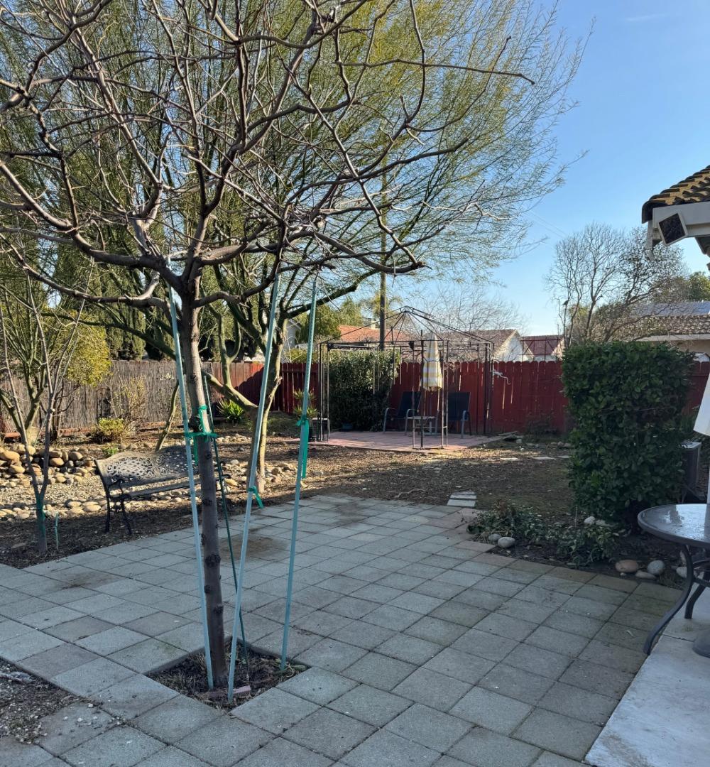 Detail Gallery Image 7 of 8 For 1338 Quail St, Los Banos,  CA 93635 - 2 Beds | 1 Baths