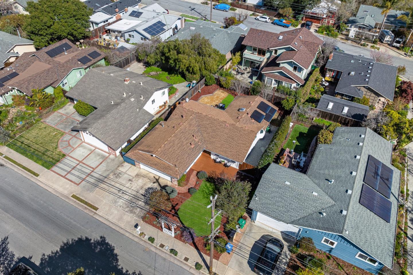 Detail Gallery Image 36 of 41 For 306 Frederick St, Santa Cruz,  CA 95062 - 3 Beds | 2 Baths