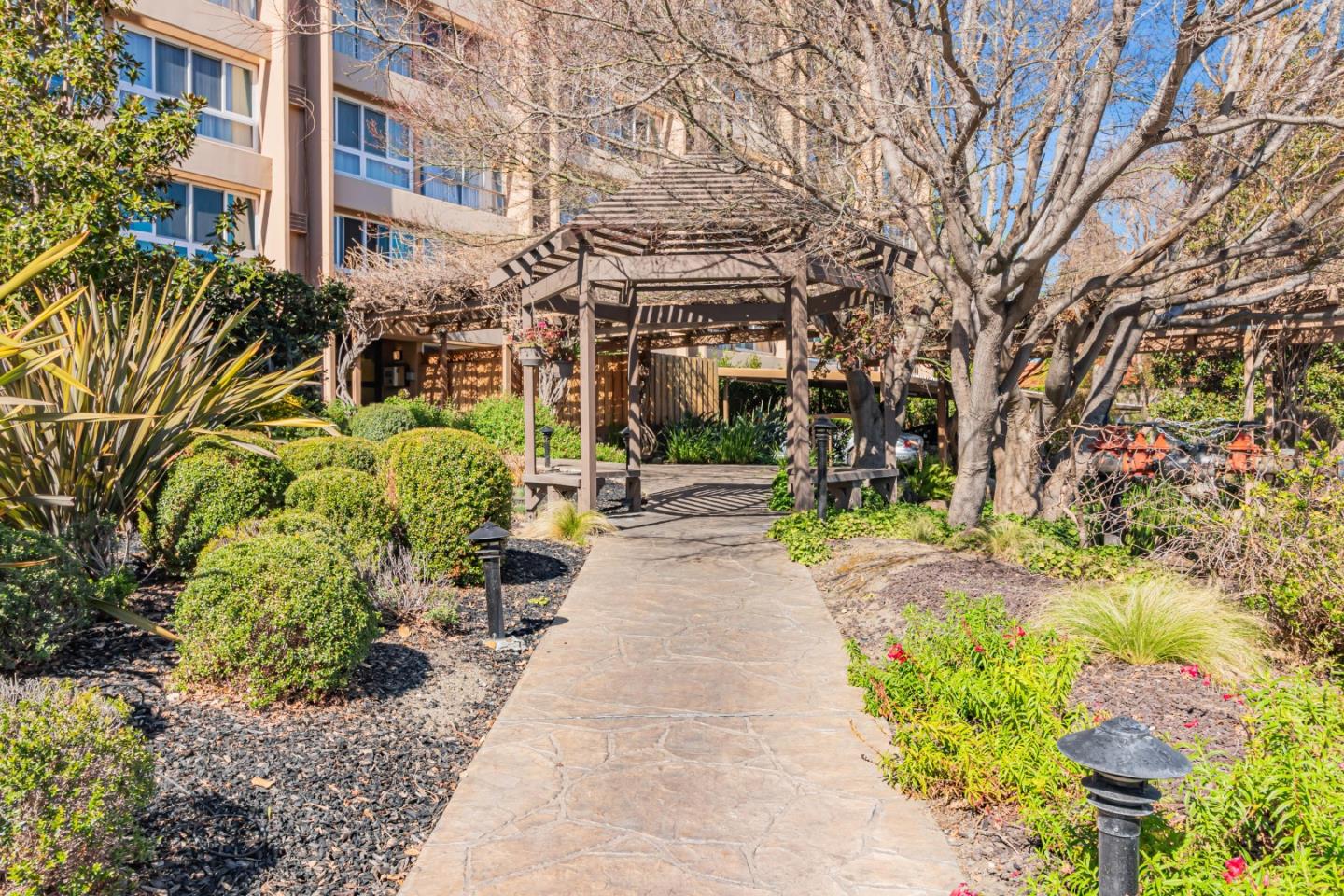 Detail Gallery Image 34 of 35 For 1700 Civic Center Dr #204,  Santa Clara,  CA 95050 - 1 Beds | 1 Baths