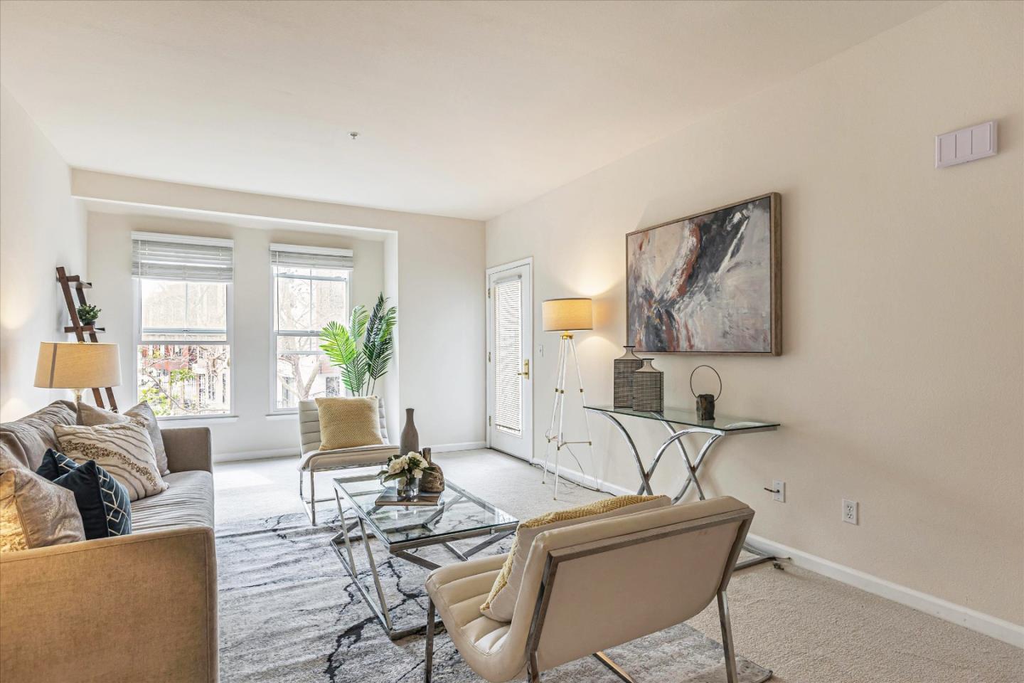 Detail Gallery Image 2 of 44 For 2255 Showers Dr #363,  Mountain View,  CA 94040 - 3 Beds | 3 Baths