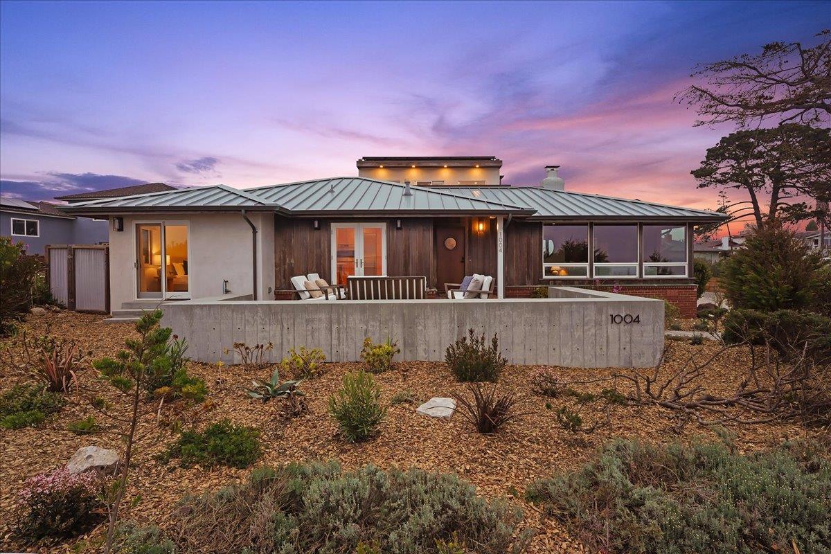 Detail Gallery Image 43 of 50 For 1004 W Cliff Dr, Santa Cruz,  CA 95060 - 6 Beds | 5 Baths